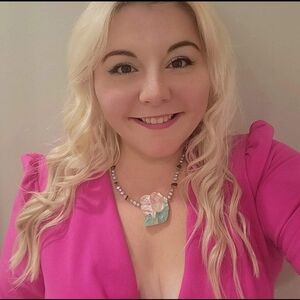 About my store! 💝🌷🌸